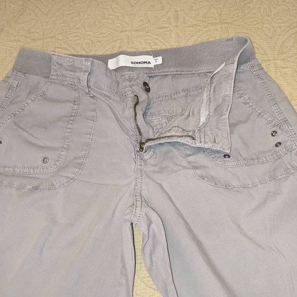 Pants - Capri's